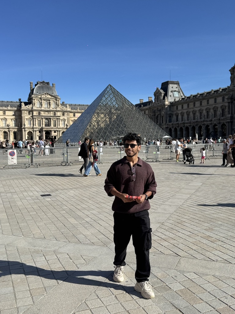 Rishabh at the Louvre